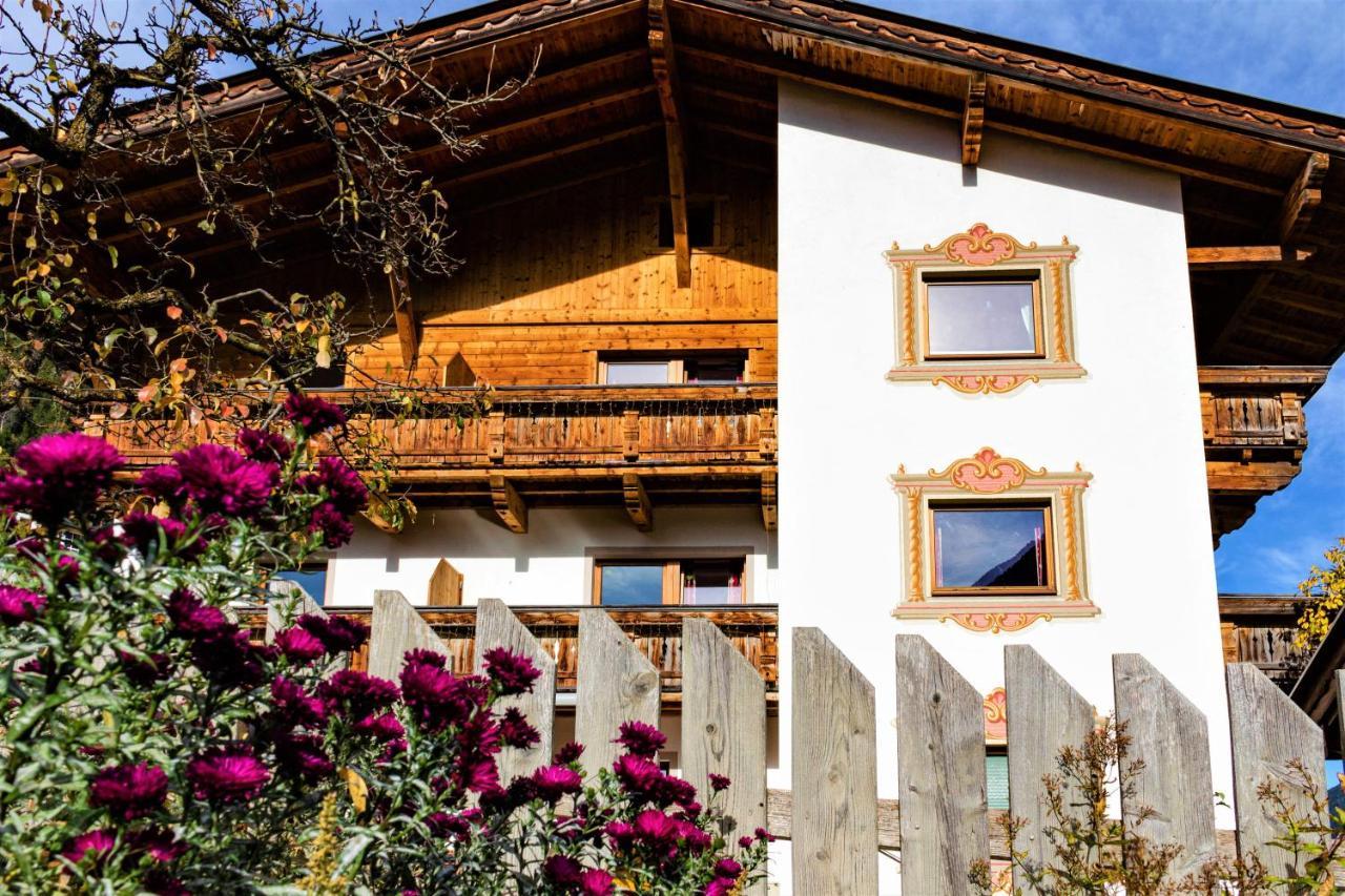 Pension Schneider Neustift im Stubaital Exterior foto